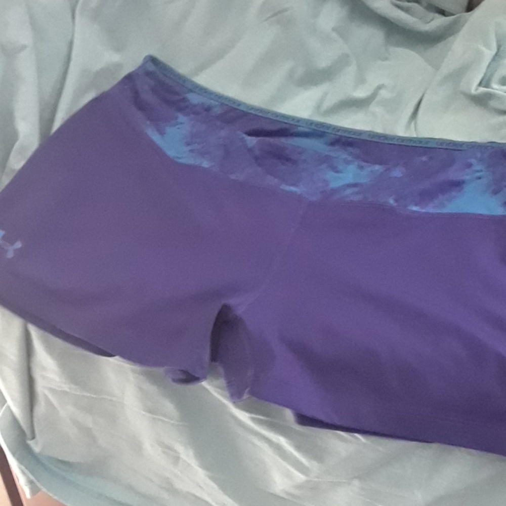 Athletic shorts